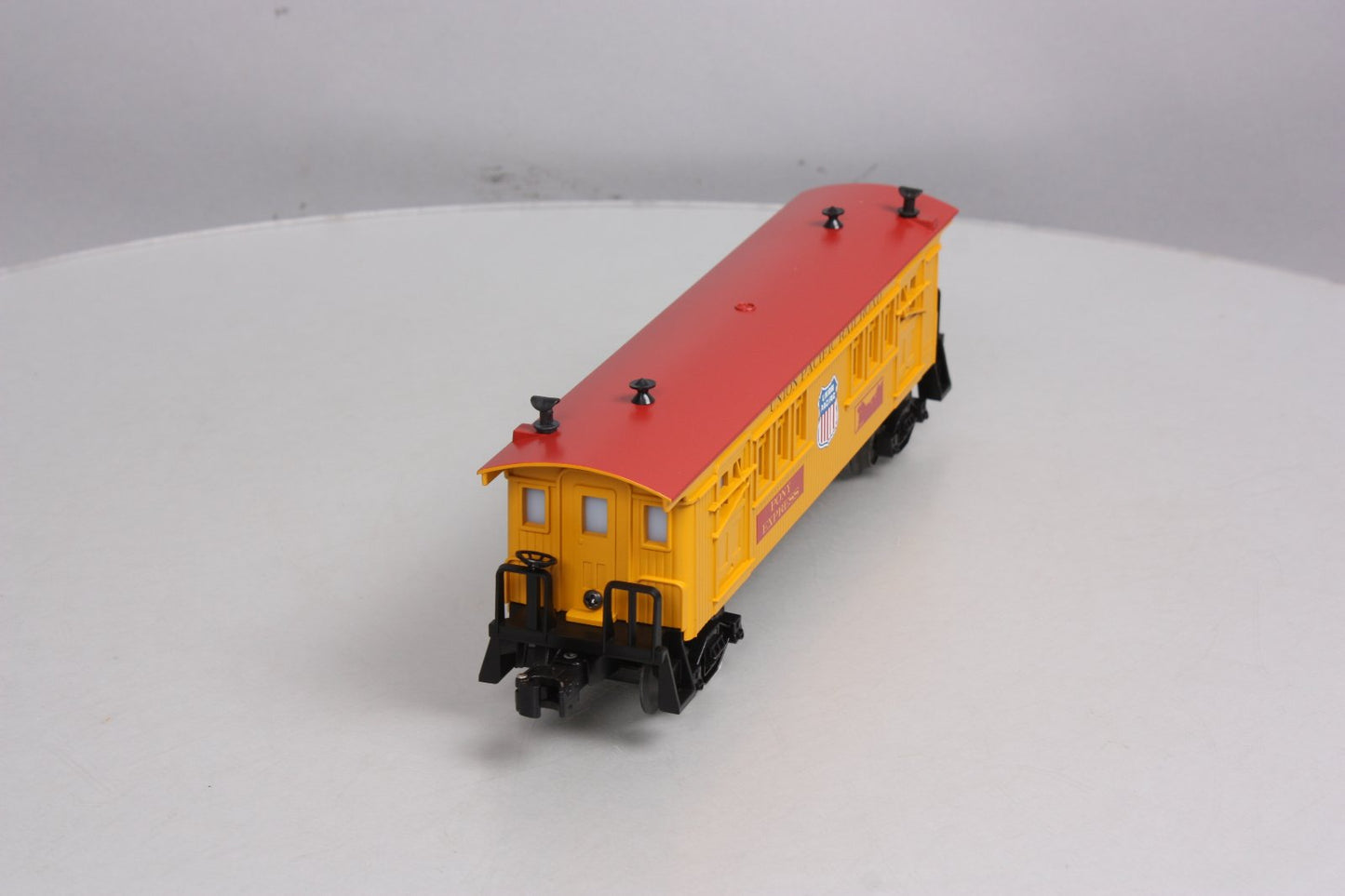Lionel 6-15166 O Gauge Union Pacific Baggage Car w/ Steam Whistle Sounds