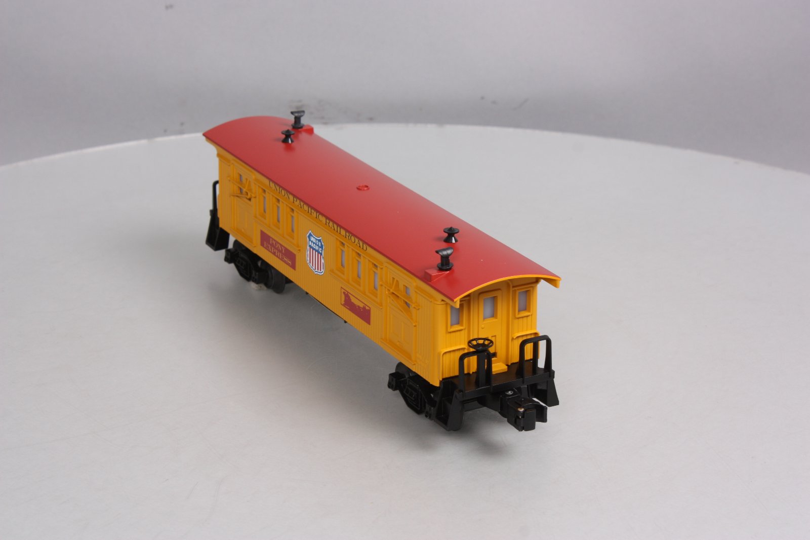 Lionel 6-15166 O Gauge Union Pacific Baggage Car w/ Steam Whistle Sounds