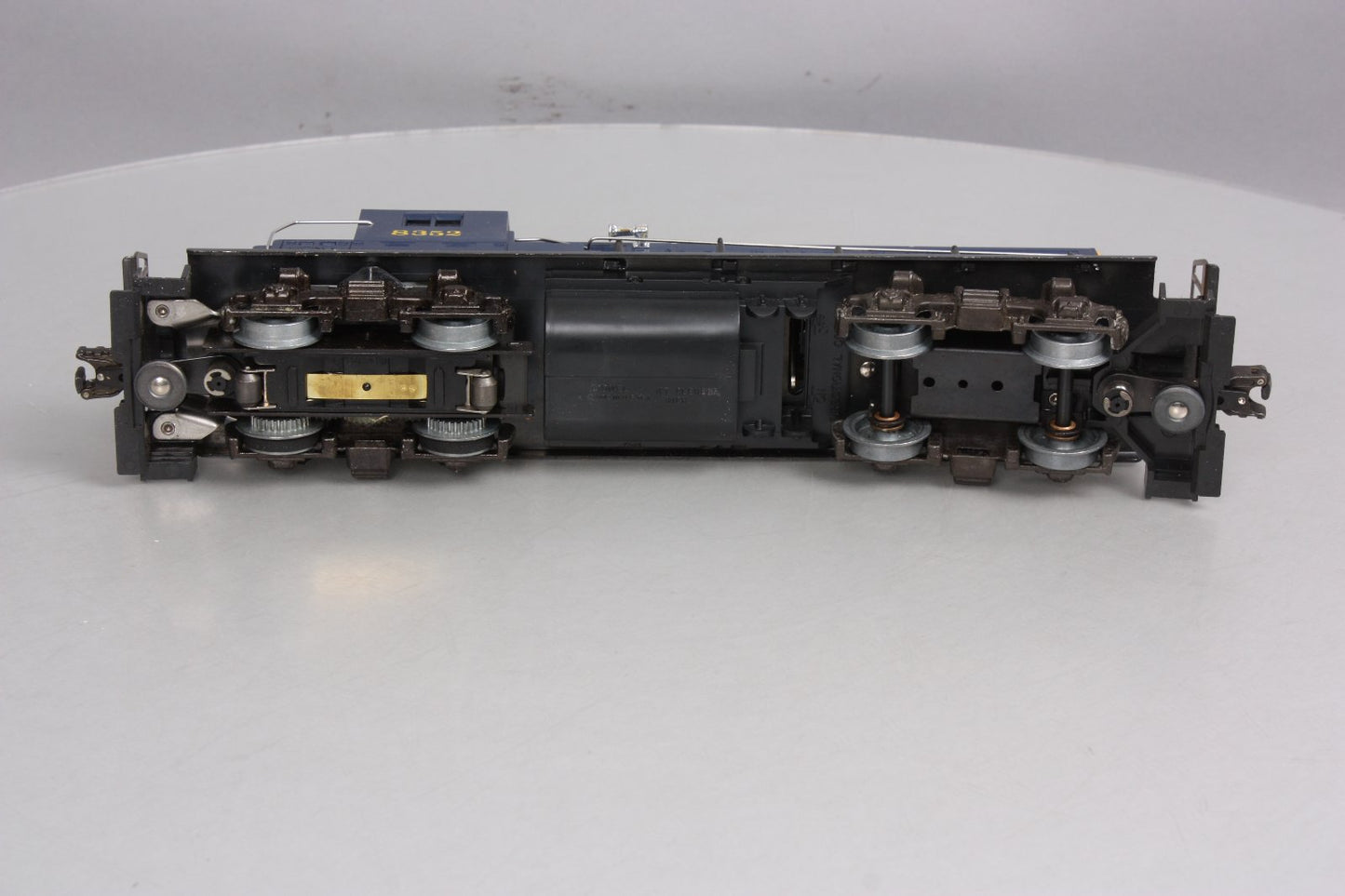 Lionel 6-8352 O Gauge Santa Fe GP-20 Powered Diesel Locomotive #8352 LN/Box