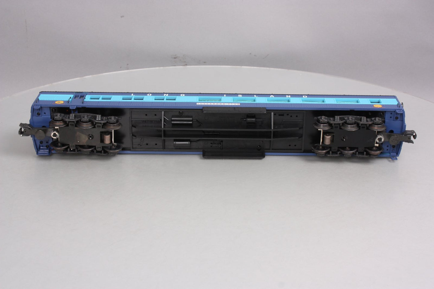 K-Line K4439-2037 Long Island Railroad Tuscarora Club 18" Heavyweight Diner Car LN