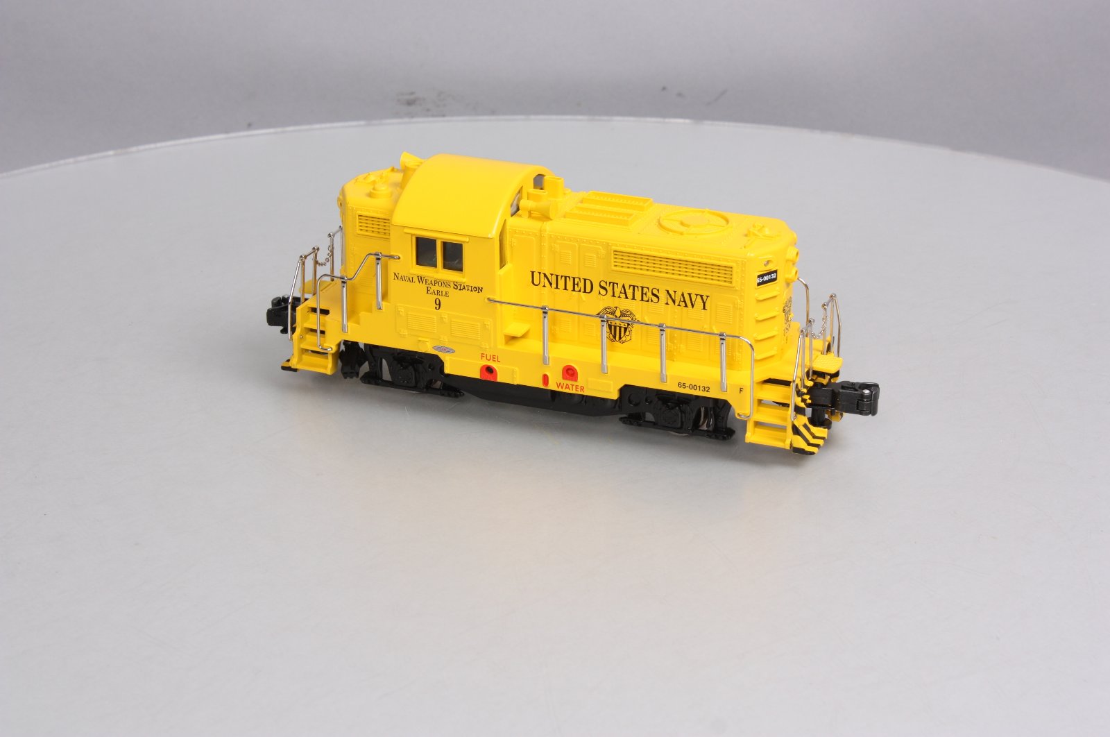 RMT 92453-3 O US Navy Earle,NJ BEEP GP7 Diesel Locomotive #9 – Trainz