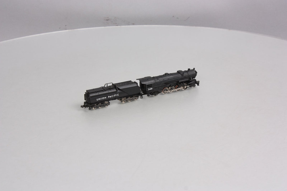 Con-Cor 0003-028204 N Union Pacific 2-8-2 Mikado w/Vanderbilt Tender #2481 LN/Box
