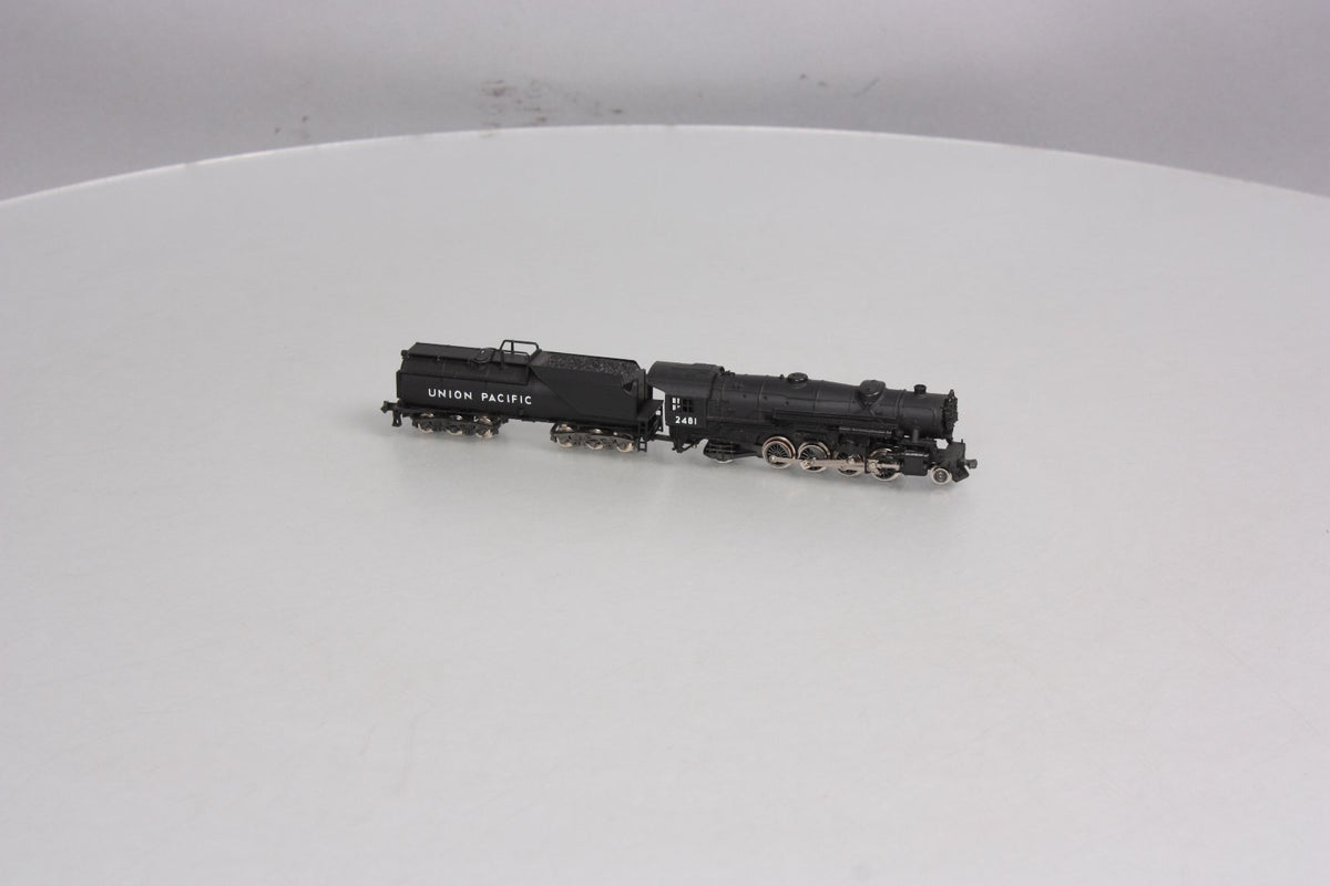 Con-Cor 0003-028204 N Union Pacific 2-8-2 Mikado w/Vanderbilt Tender #2481 LN/Box