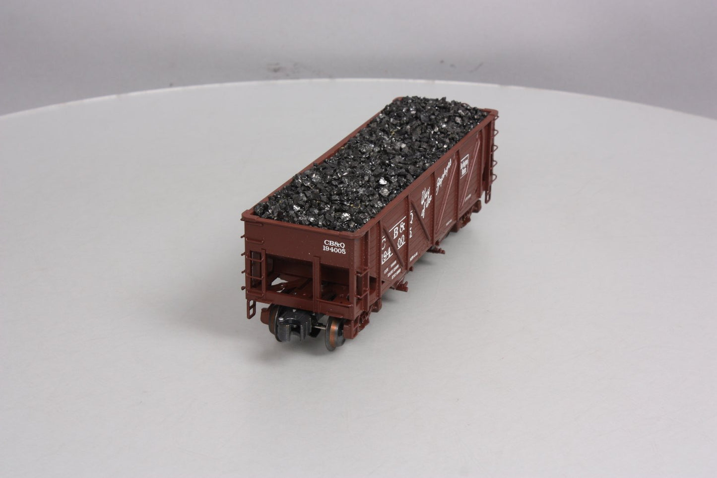 K-Line K6255-1331 O Gauge CB&Q 2-Bay Die Cast Hopper w/ Coal Load #194673 LN/Box