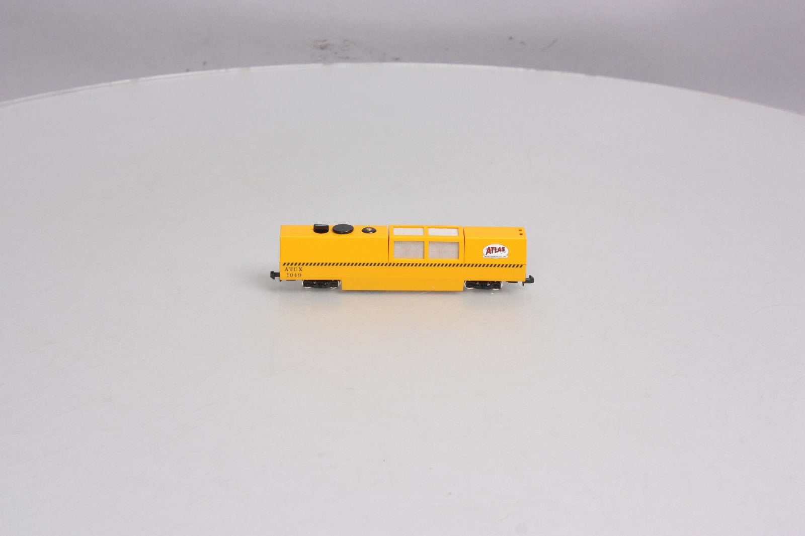 Atlas 32550 N Scale ATCX Track Cleaning Car
