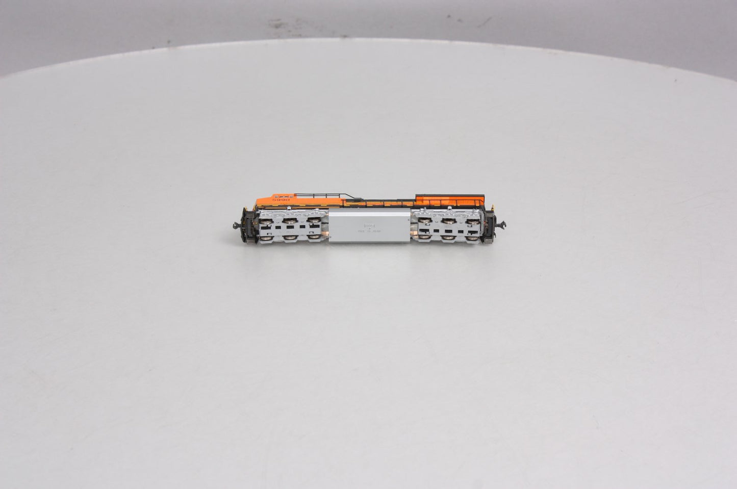 Kato 176-8910 N BNSF GE ES44AC 'GEVO' Locomotive #5990 with DCC