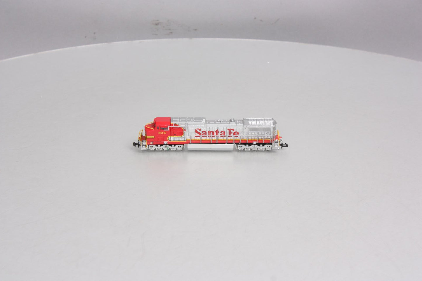 Bachmann 86059 N Scale Santa fe Dash 8-40CW Diesel LN/Box