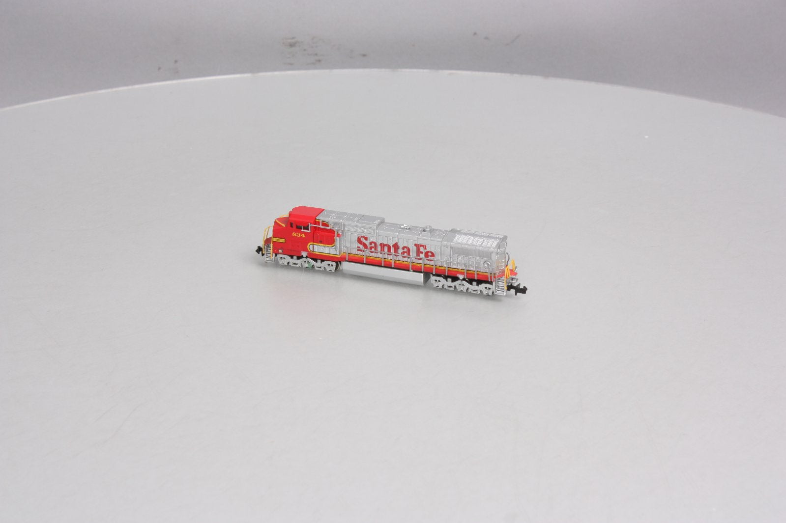 Bachmann 86059 N Scale Santa fe Dash 8-40CW Diesel LN/Box