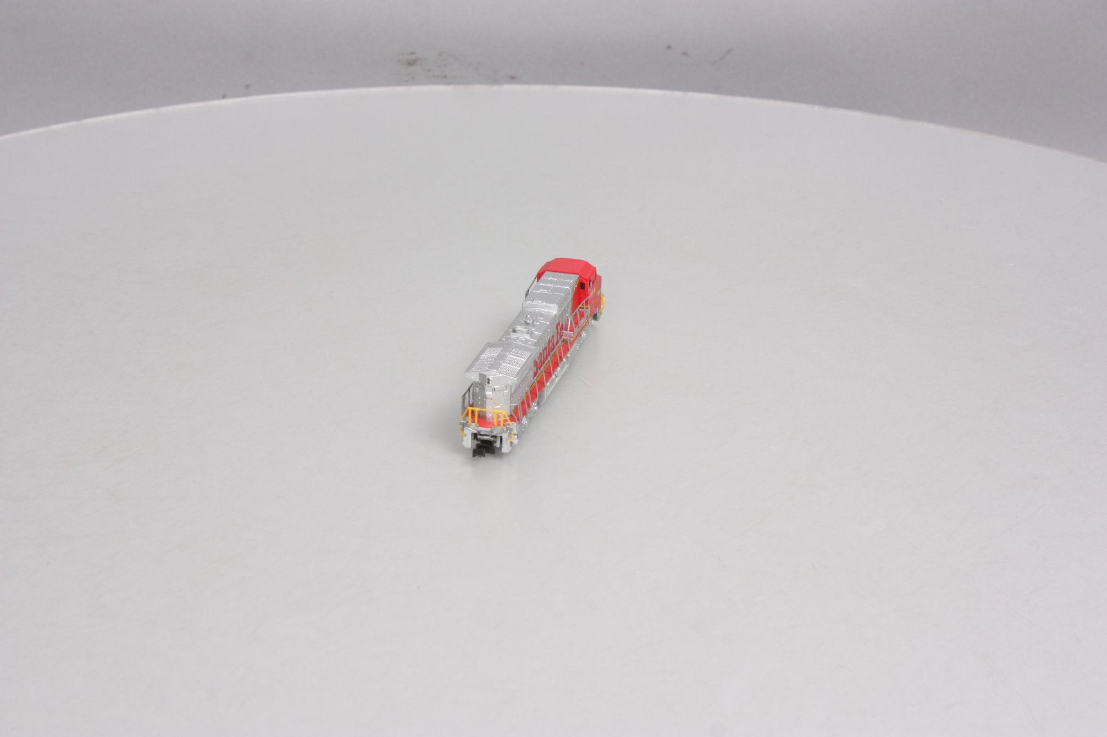 Bachmann 86059 N Scale Santa fe Dash 8-40CW Diesel LN/Box