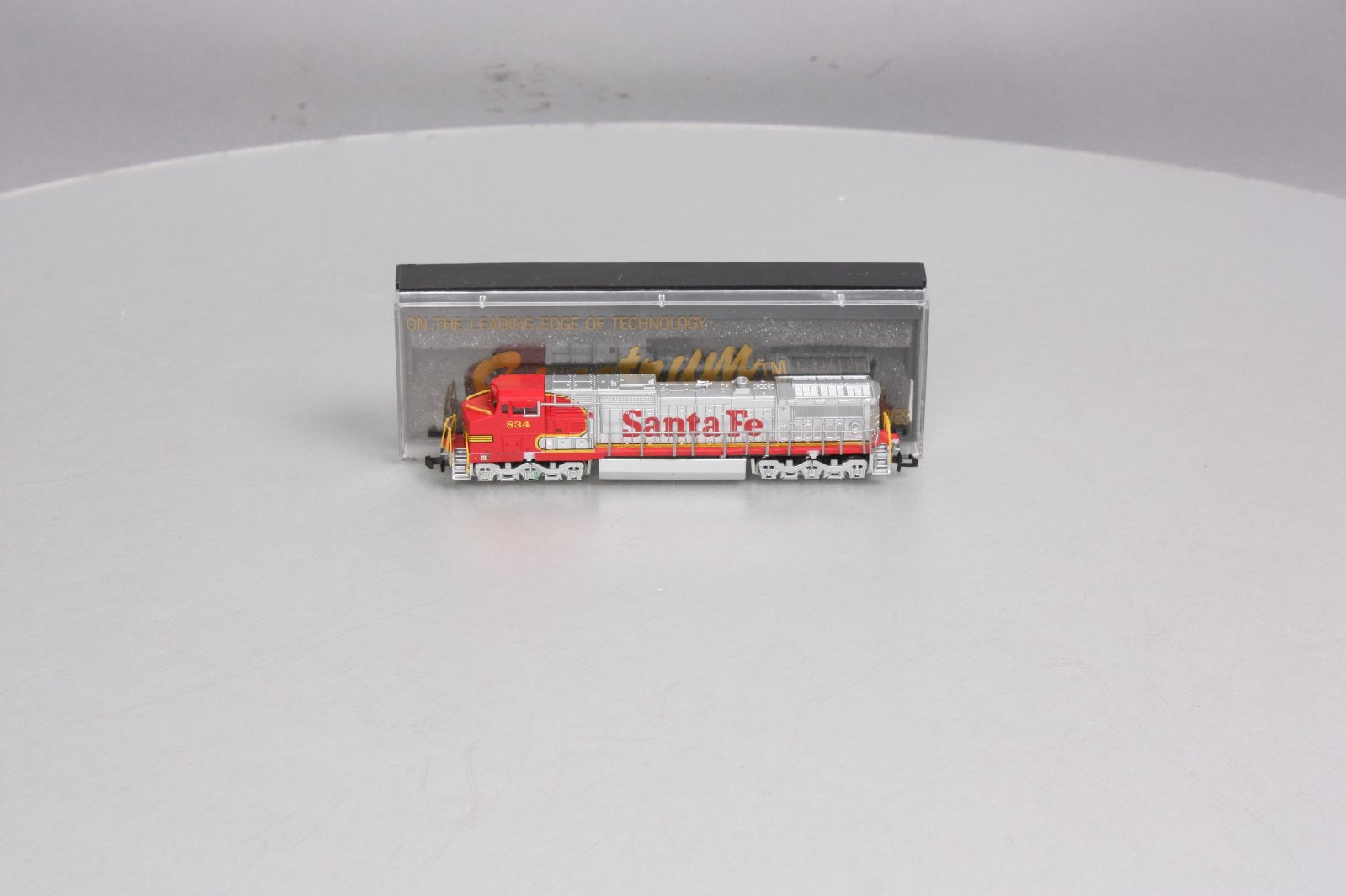 Bachmann 86059 N Scale Santa fe Dash 8-40CW Diesel LN/Box