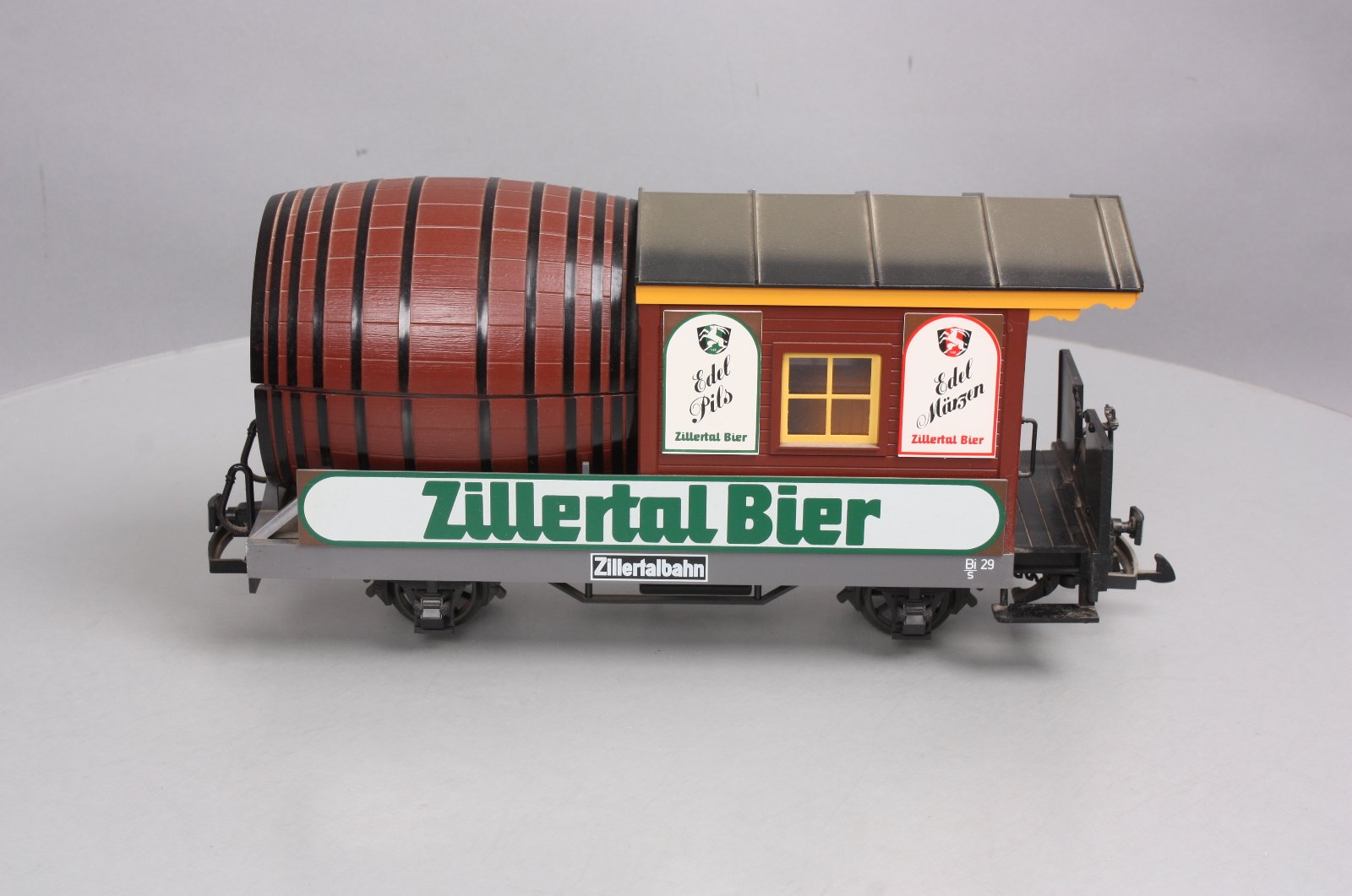 LGB 30420 G Scale Zillertal Beer Barrel Car LN/Box