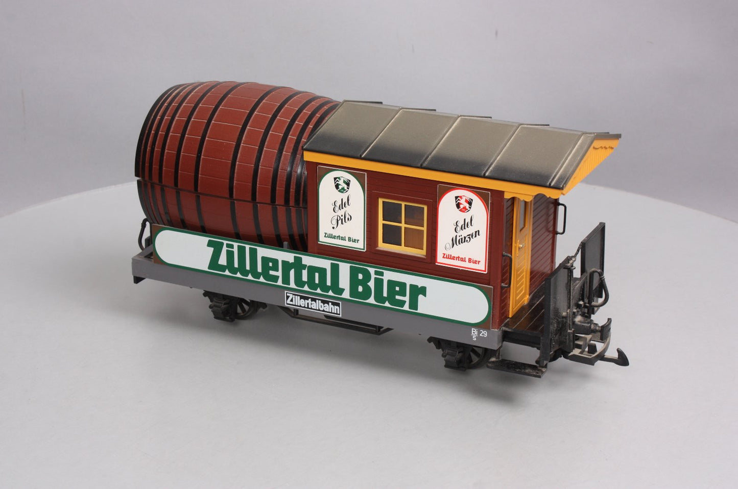 LGB 30420 G Scale Zillertal Beer Barrel Car LN/Box
