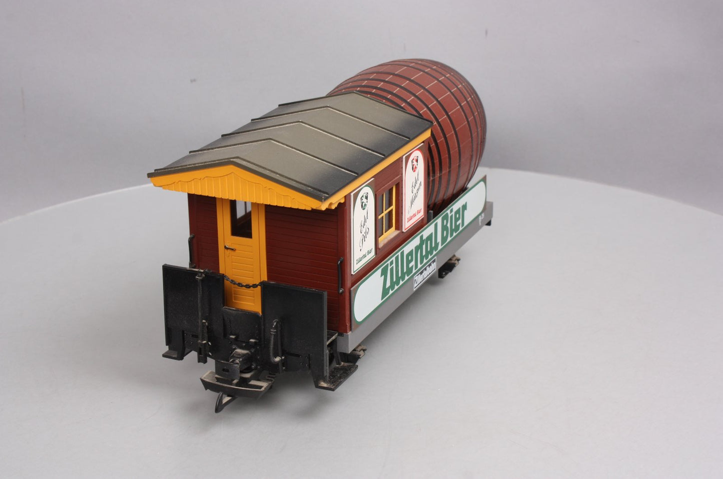 LGB 30420 G Scale Zillertal Beer Barrel Car LN/Box