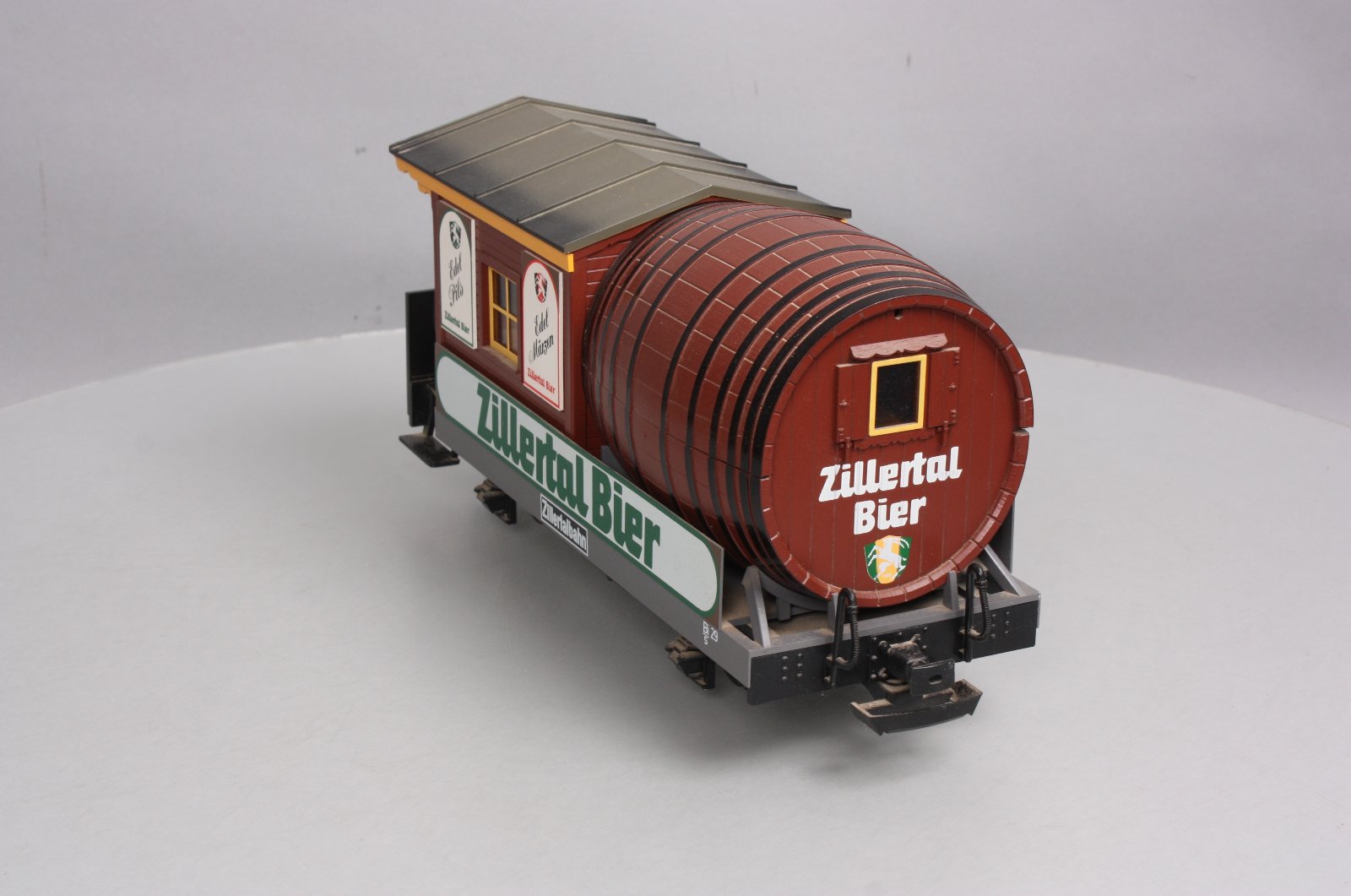 LGB 30420 G Scale Zillertal Beer Barrel Car LN/Box
