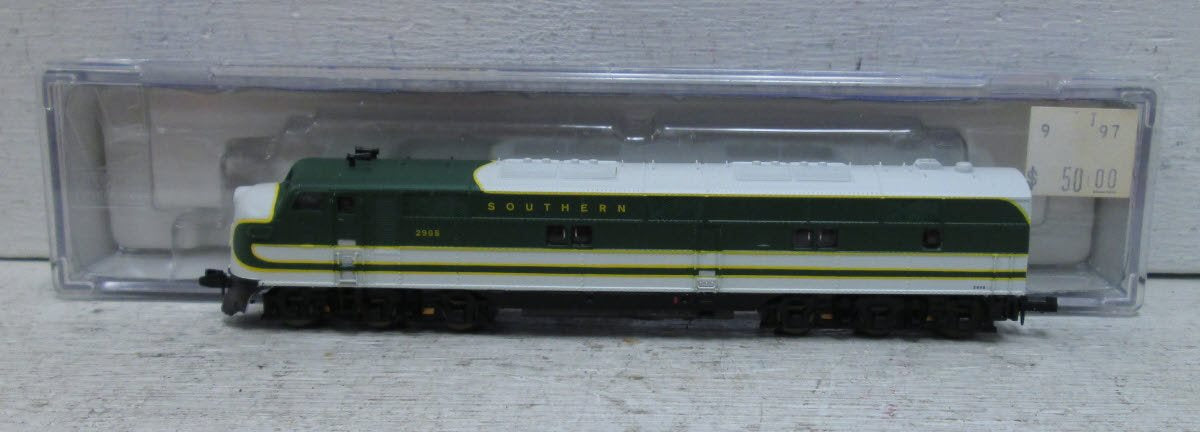 Life Like 7047 Southern E7 A Unit Diesel Locomotive #2905 LN/Box