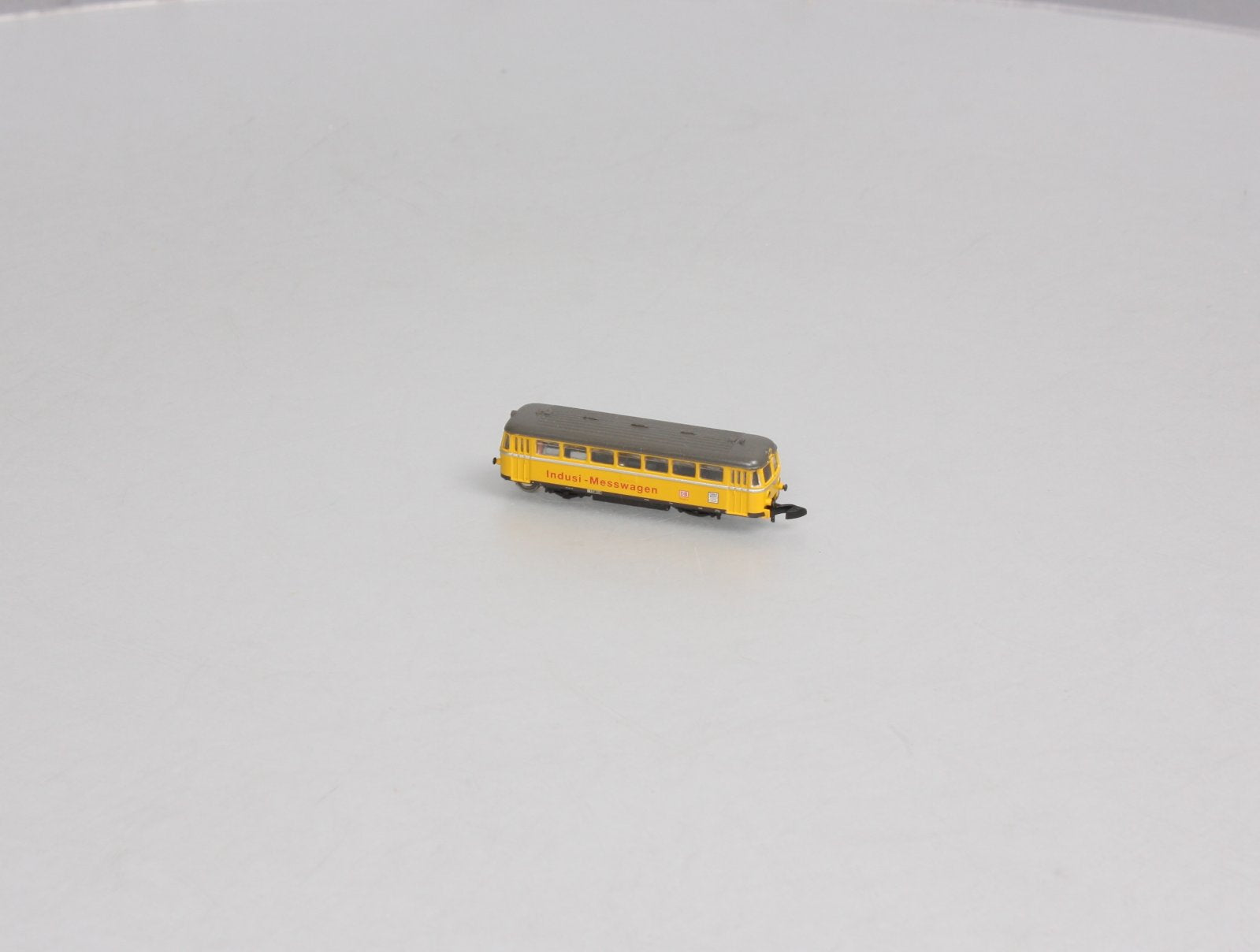 Marklin 88021 Z Scale Measurement Track Cleaning Car