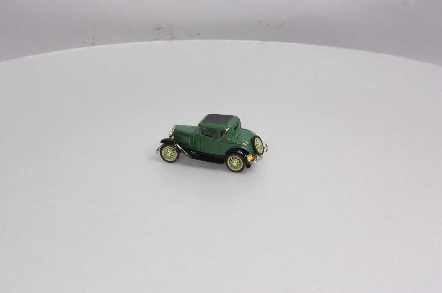 Brooklin Models 5 1:43 1930 Ford Model A Tudor Car