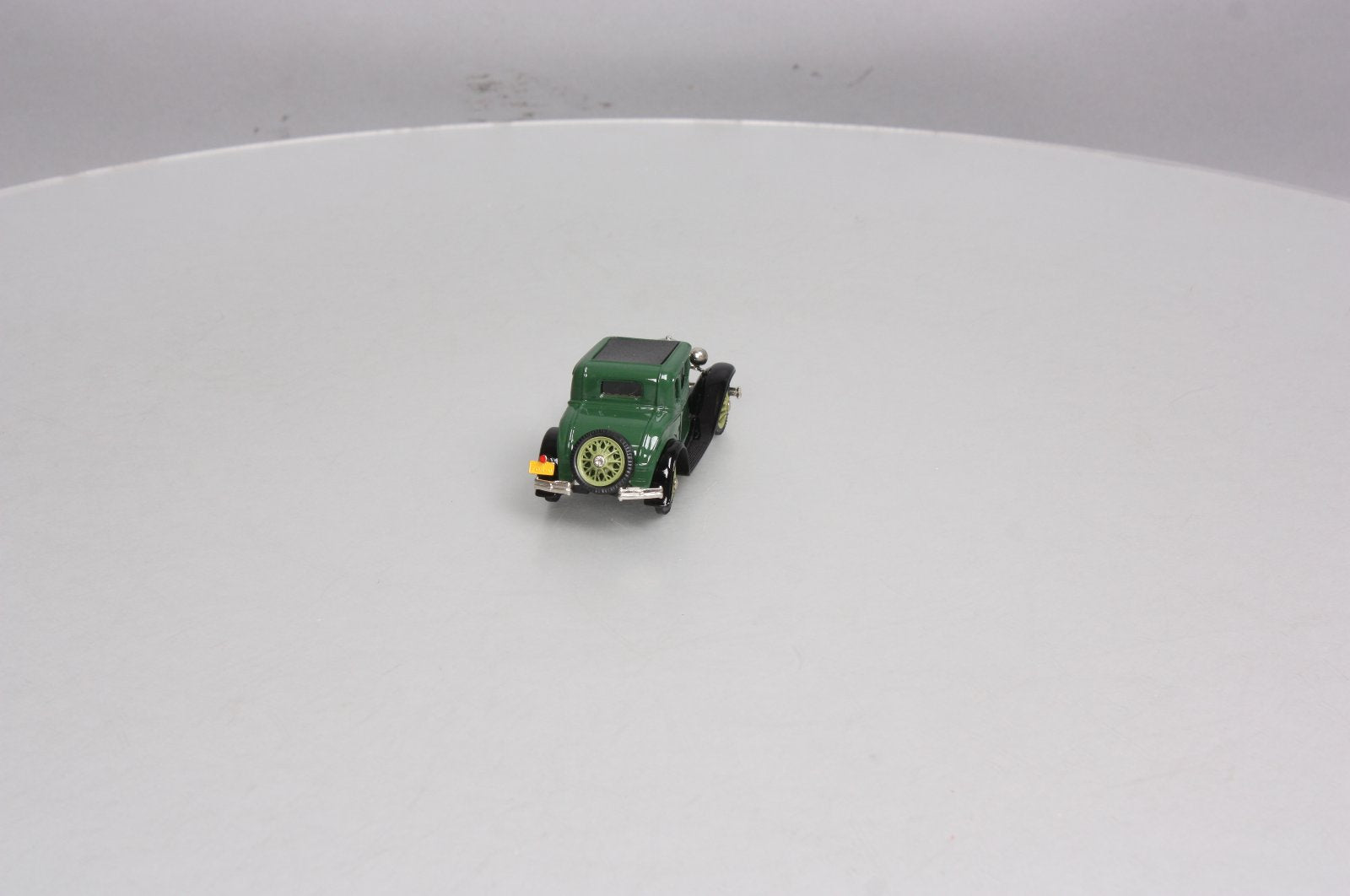 Brooklin Models 5 1:43 1930 Ford Model A Tudor Car
