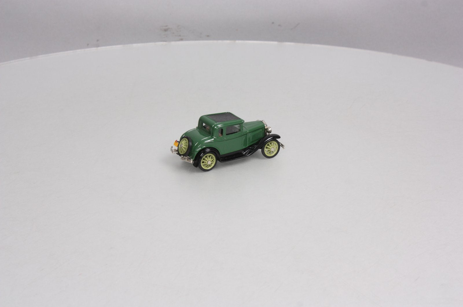 Brooklin Models 5 1:43 1930 Ford Model A Tudor Car