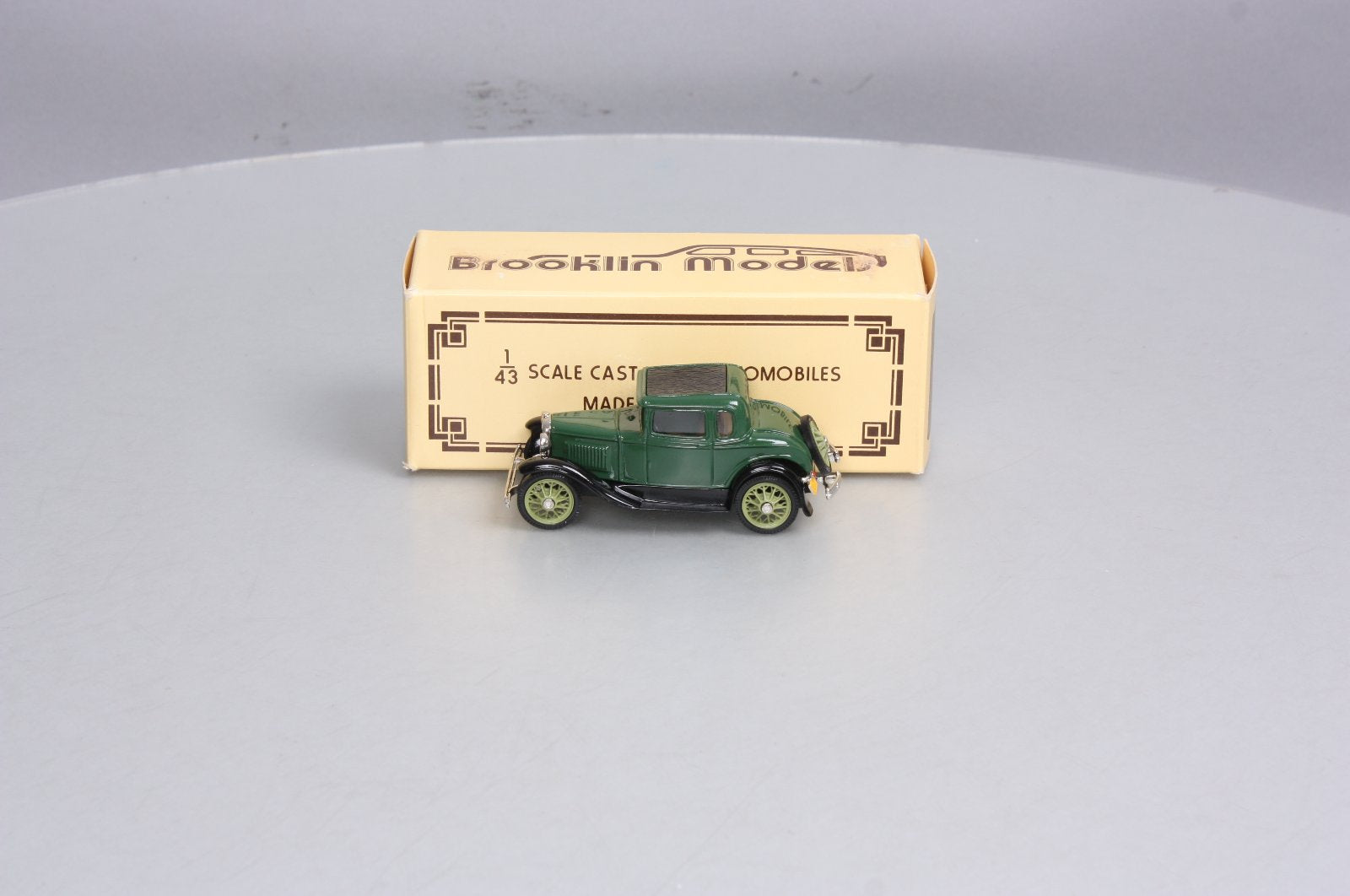 Brooklin Models 5 1:43 1930 Ford Model A Tudor Car
