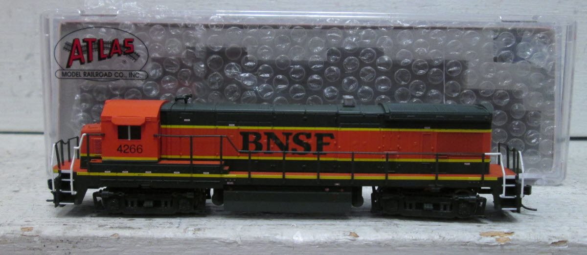 Atlas 49734 N Scale BNSF B23-7 Diesel Locomotive #4266