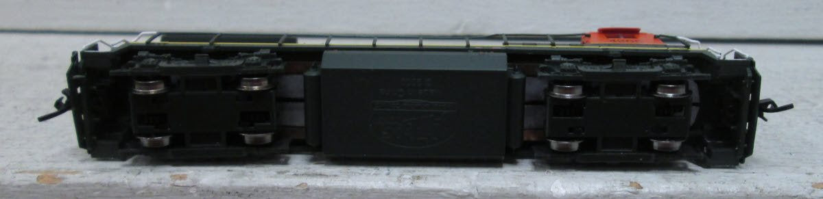 Atlas 49734 N Scale BNSF B23-7 Diesel Locomotive #4266