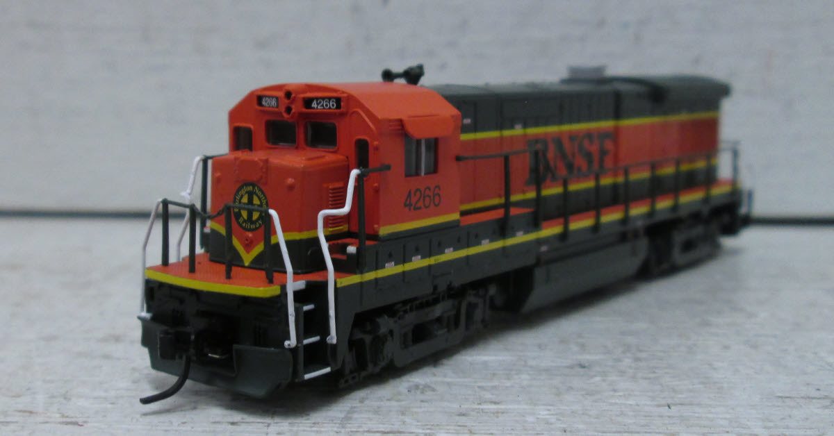 Atlas 49734 N Scale BNSF B23-7 Diesel Locomotive #4266