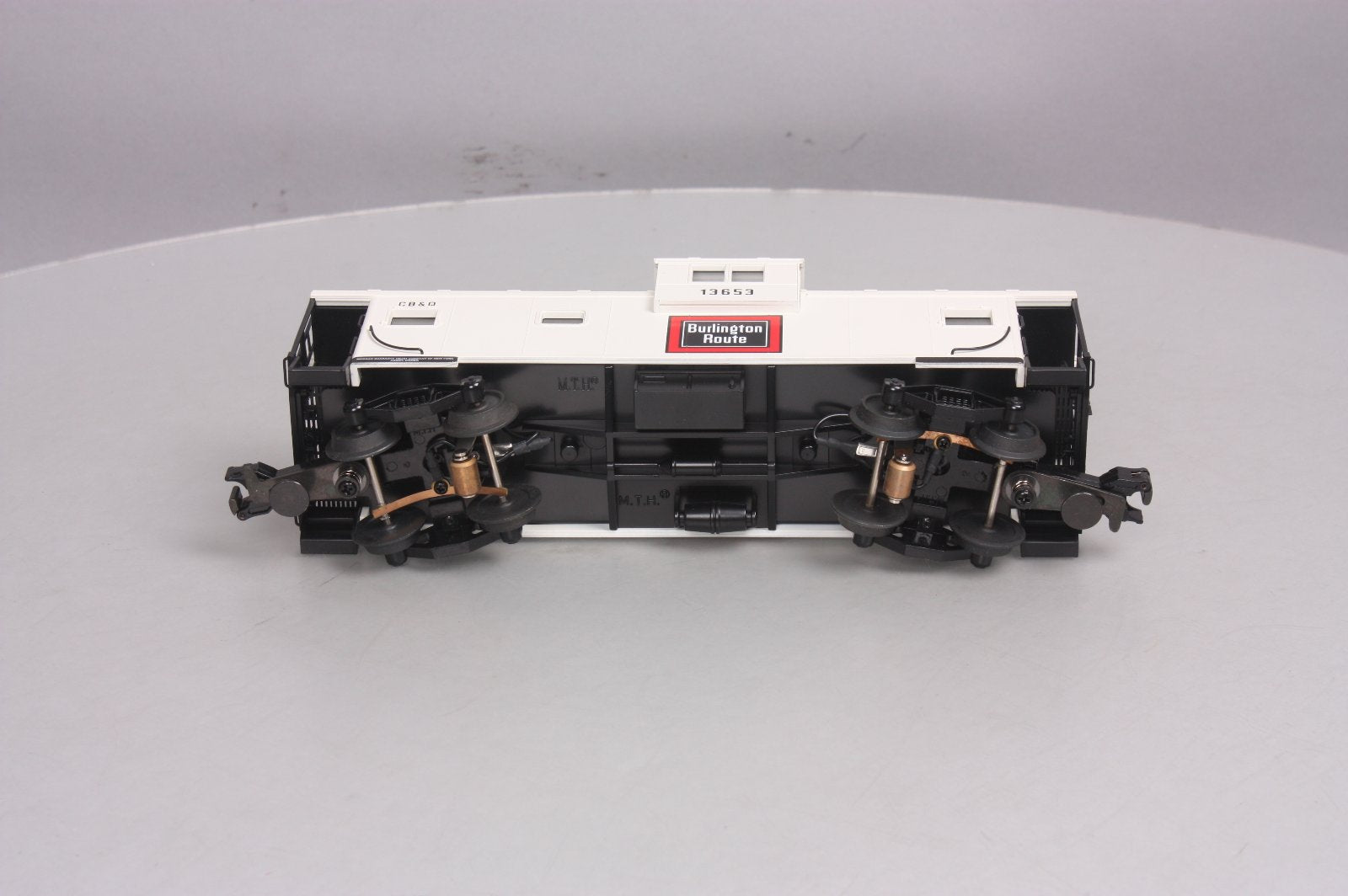MTH 20-91063 Burlington Caboose #13653 LN/Box