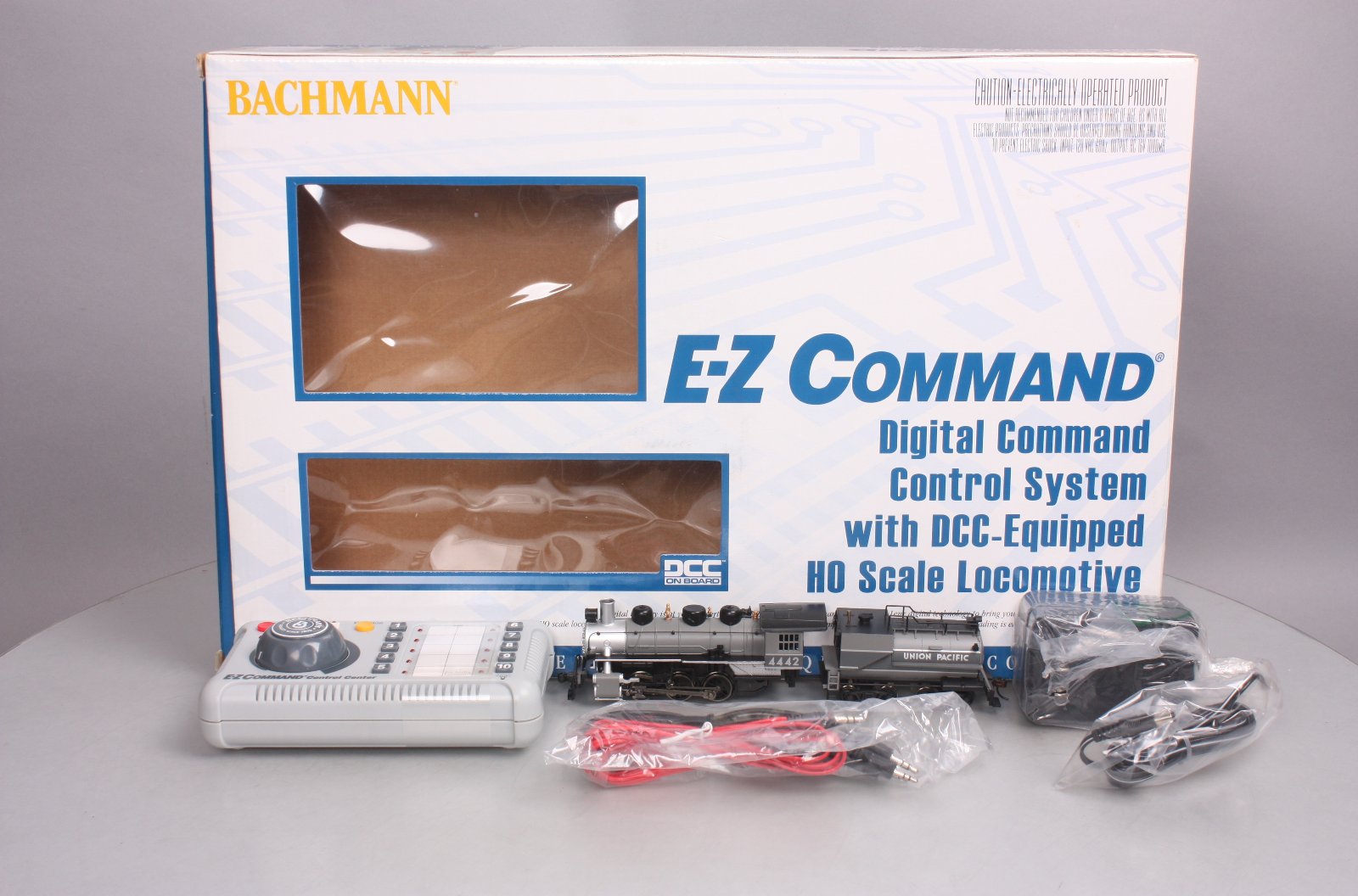 Bachmann 44919 HO Union Pacific 0-6-0 w/Tender Starter System w/DCC-Equipped