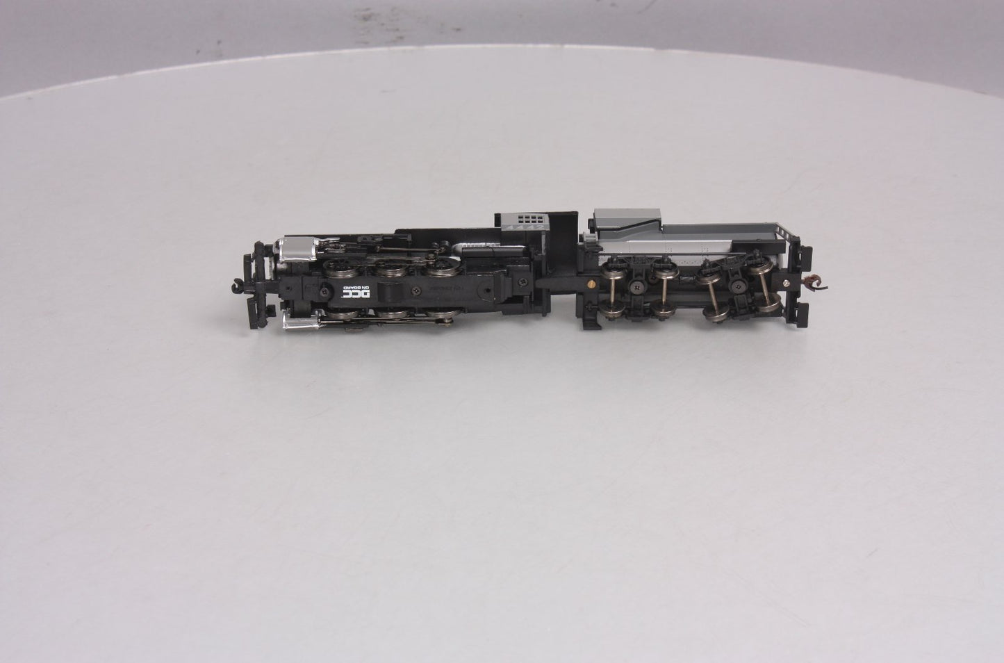 Bachmann 44919 HO Union Pacific 0-6-0 w/Tender Starter System w/DCC-Equipped