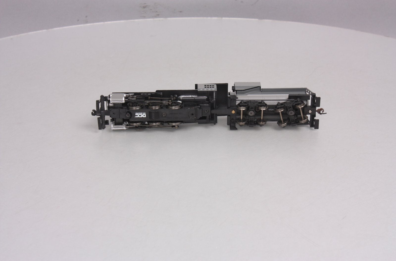 Bachmann 44919 HO Union Pacific 0-6-0 w/Tender Starter System w/DCC-Equipped
