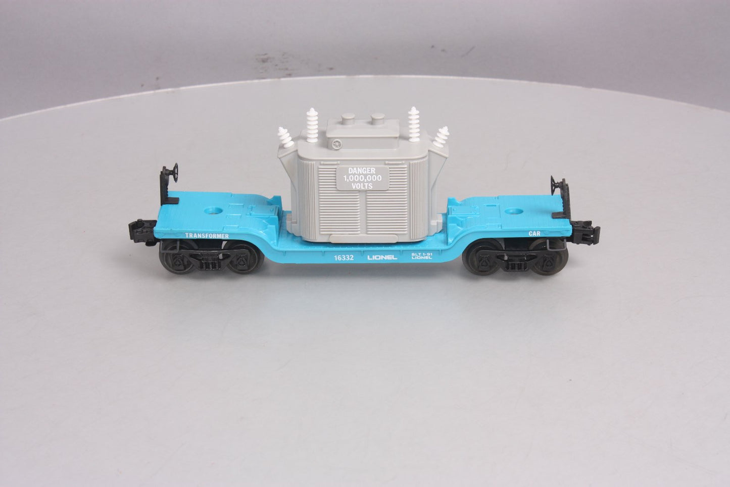 Lionel 6-16332 O Gauge Lionel Lines Depressed Flat Car w/ Transformer LN/Box