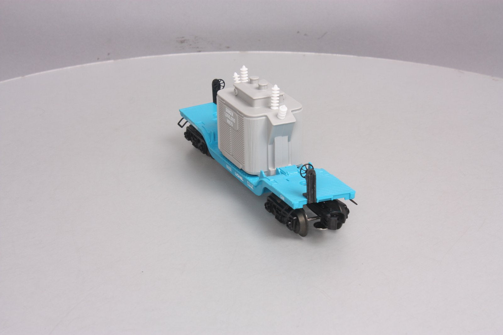 Lionel 6-16332 O Gauge Lionel Lines Depressed Flat Car w/ Transformer LN/Box