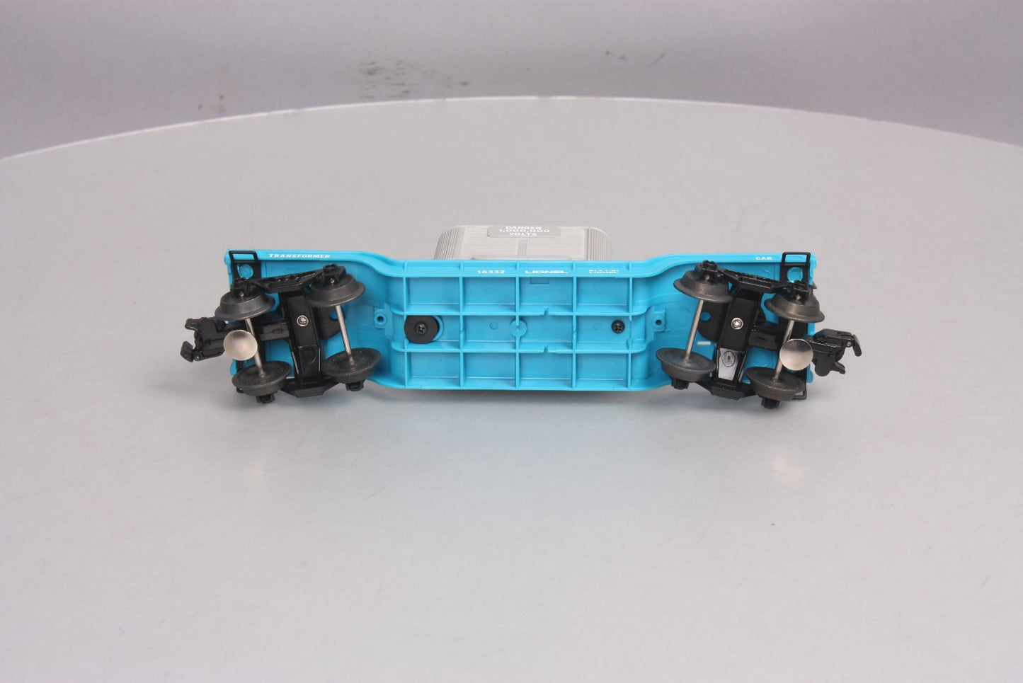 Lionel 6-16332 O Gauge Lionel Lines Depressed Flat Car w/ Transformer LN/Box