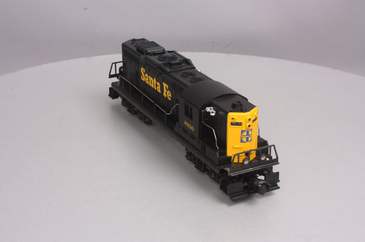 Lionel 6-8250 O Gauge Santa Fe GP9 Powered Diesel Engine #8250 NIB