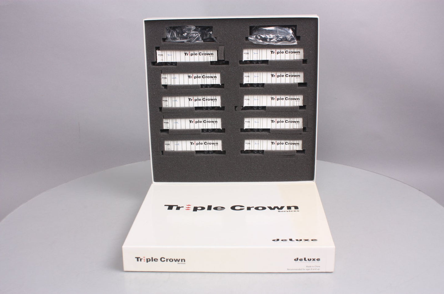 Deluxe Innovations 180200 N Scale Triple Crown Roadrailer Trailer 10-Pack LN/Box