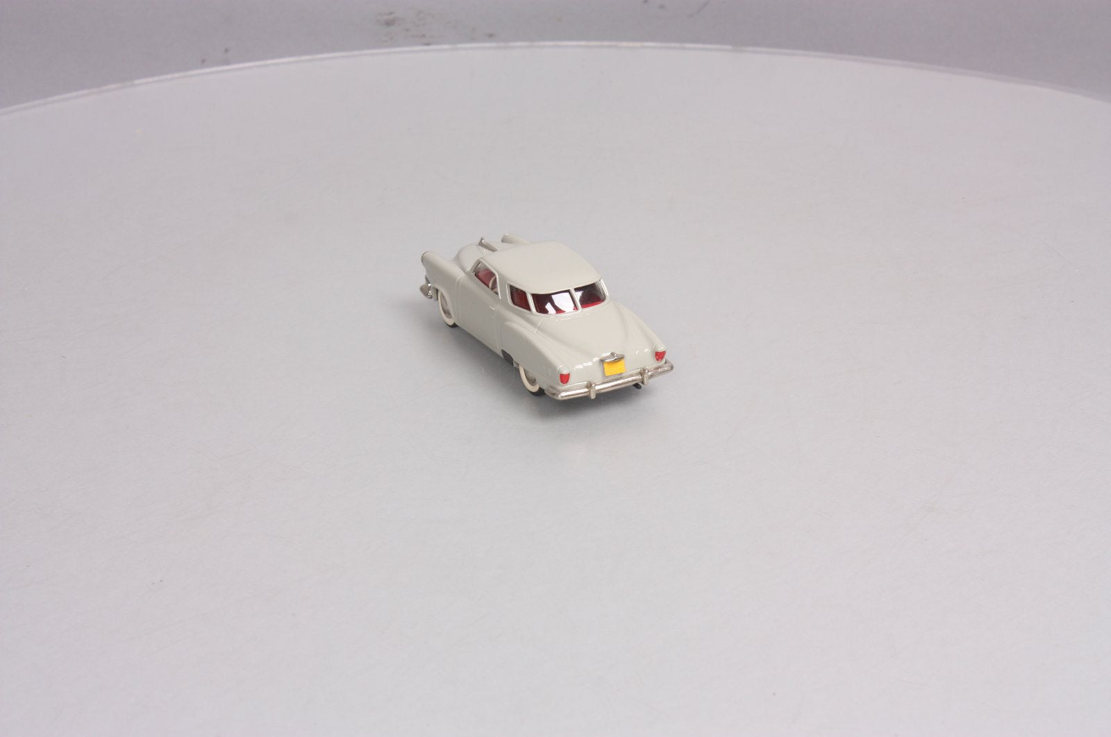 Brooklin Models 17 1:43 1952 Studebaker Champion Starlight Coupe