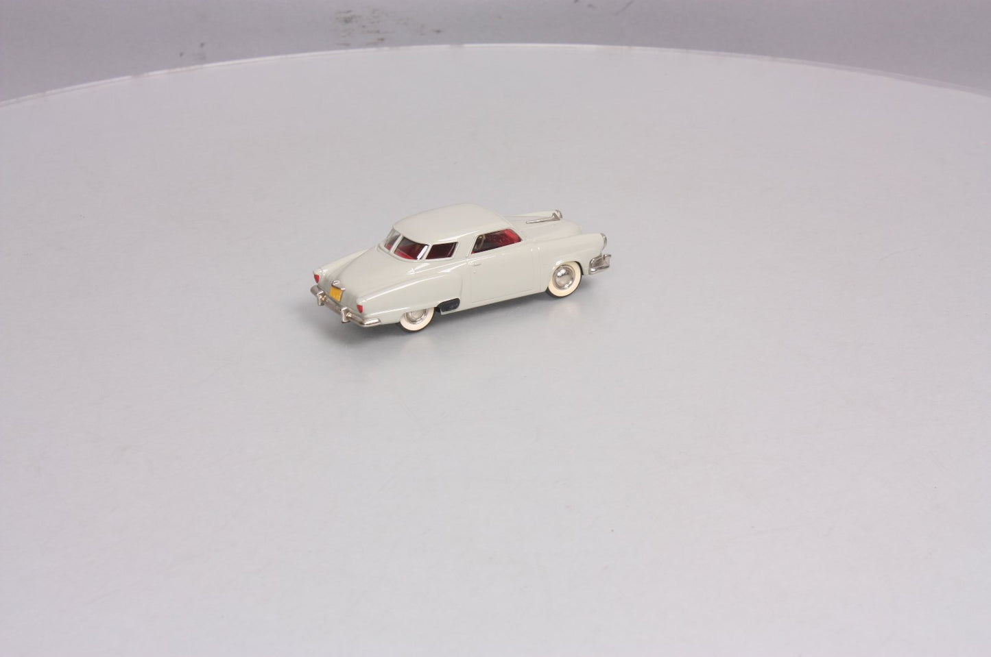 Brooklin Models 17 1:43 1952 Studebaker Champion Starlight Coupe