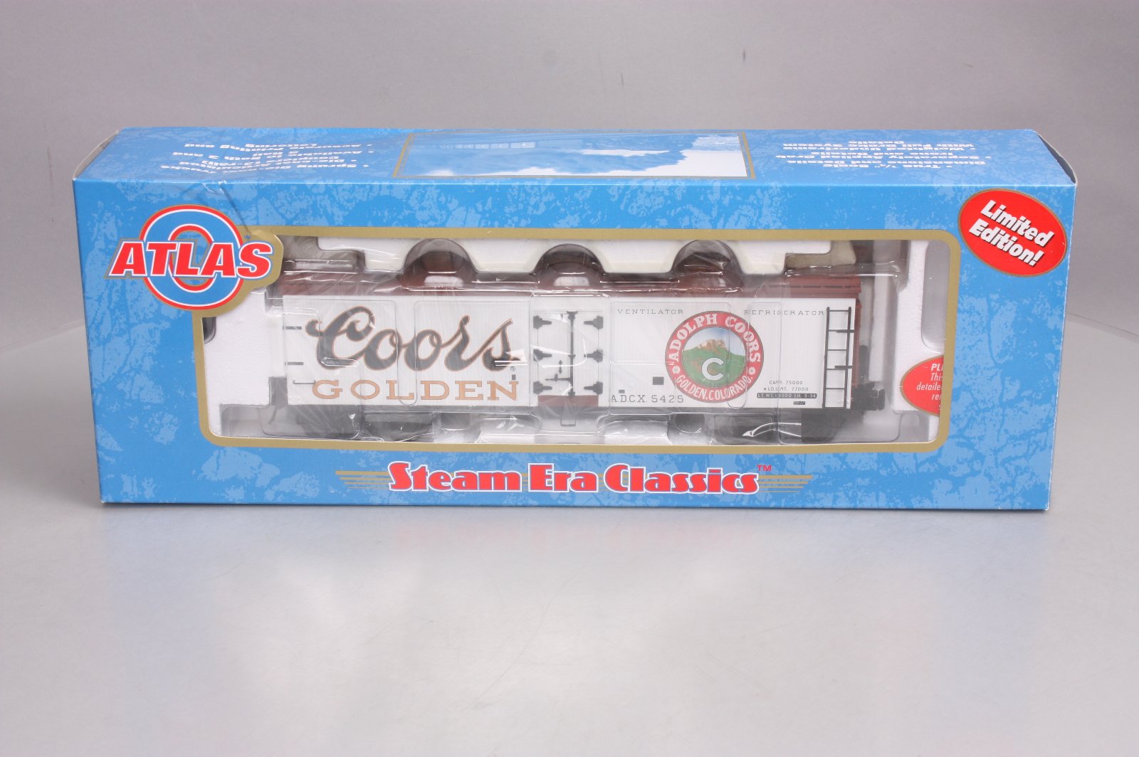 Atlas 8141-8 Coors 40' Wood Reefer Car (3 Rail) EX/Box