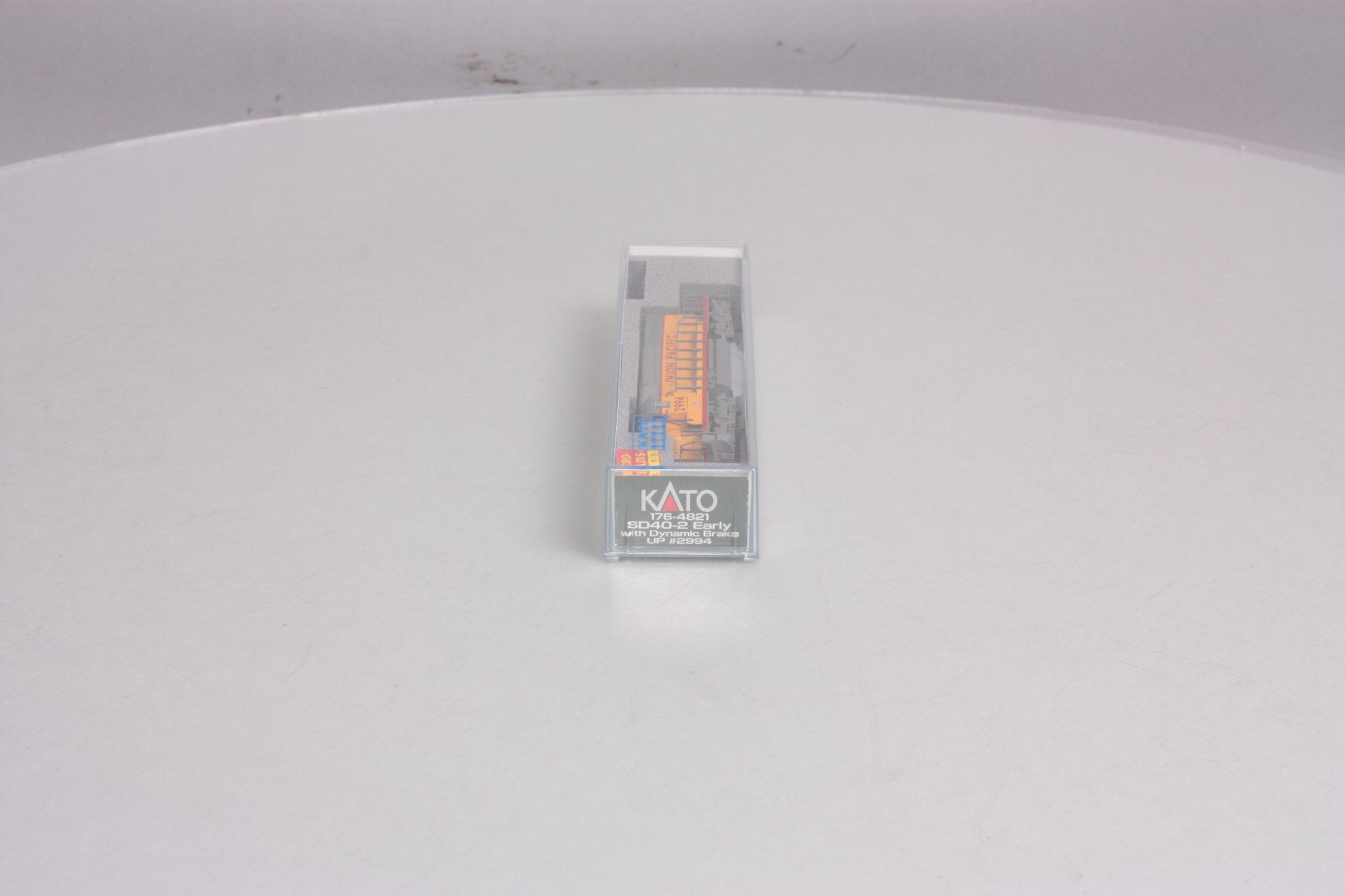 Kato 176-4821 N Scale Union Pacific SD40-2 Diesel #2994 (Early w/DB)