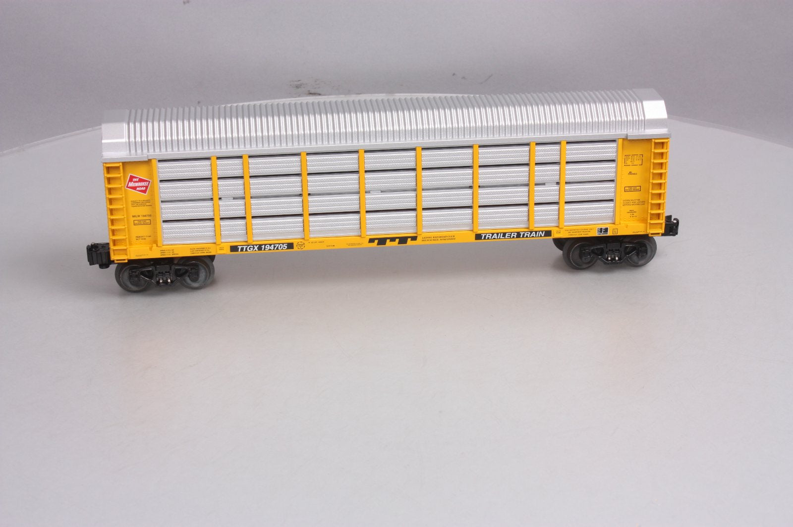 Lionel 6-52369 O LRRC-2005 Milwaukee Road Two Tier Enclosed Auto Carrier #194705 LN/Box