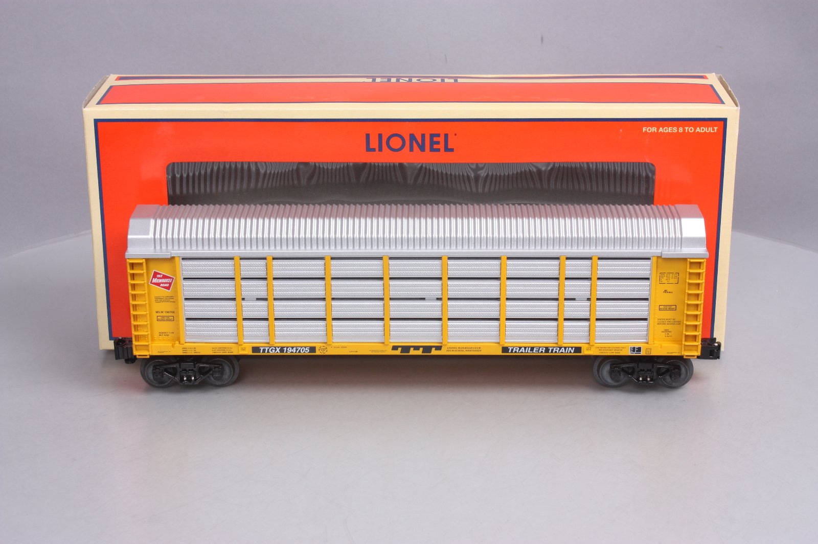 Lionel 6-52369 O LRRC-2005 Milwaukee Road Two Tier Enclosed Auto Carrier #194705 LN/Box