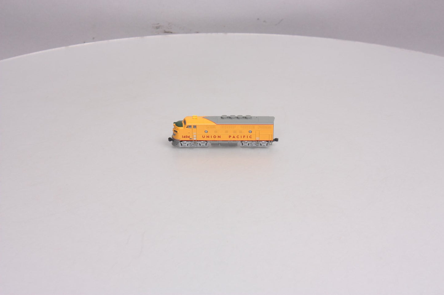 Kato 176-1112 N Scale Union Pacific EMD F3A Diesel Locomotive #1404 LN