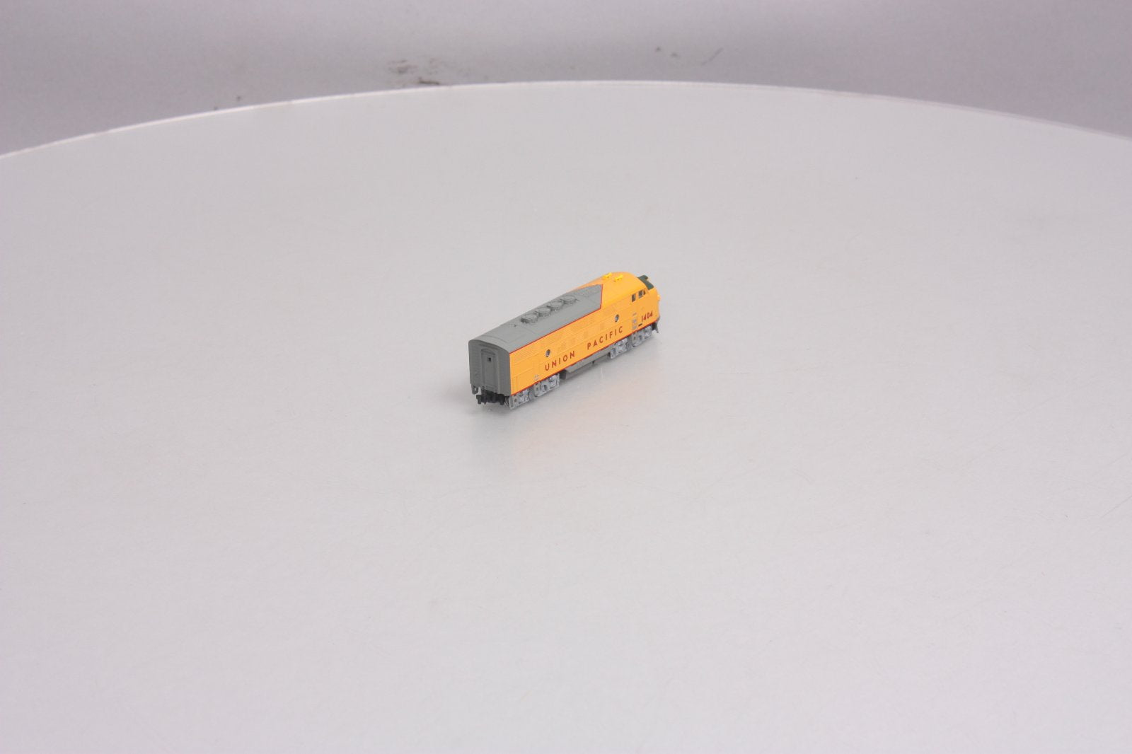 Kato 176-1112 N Scale Union Pacific EMD F3A Diesel Locomotive #1404 LN