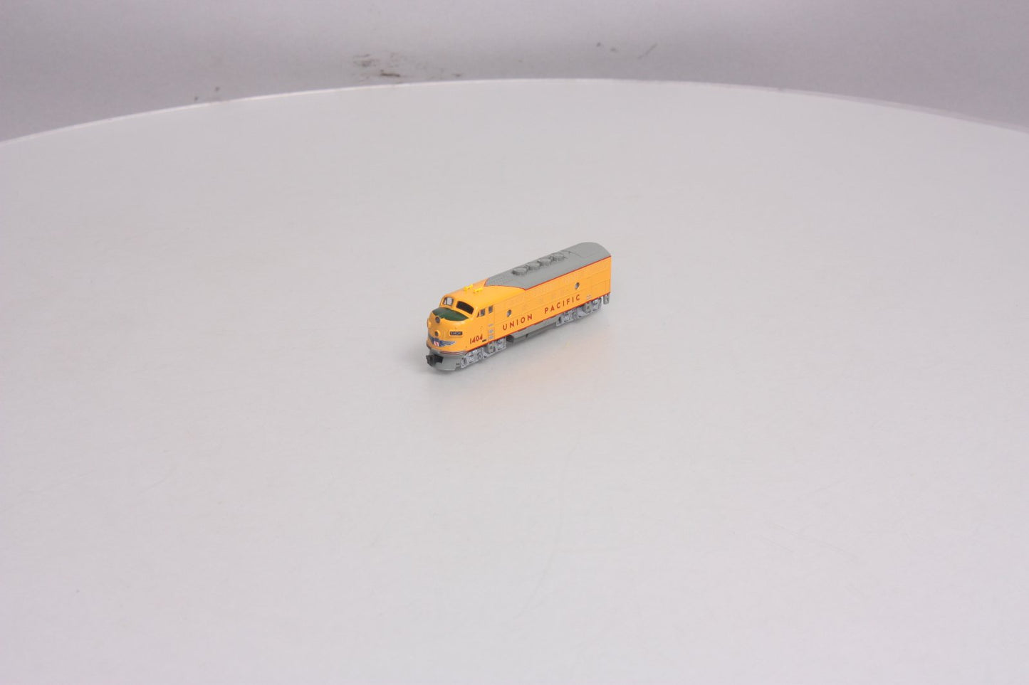 Kato 176-1112 N Scale Union Pacific EMD F3A Diesel Locomotive #1404 LN