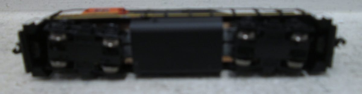 Atlas 40002435 N BNSF Railway EMD GP30 Diesel Locomotive #2828