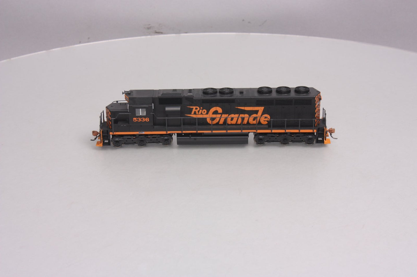 Kato 37-1743 HO Rio Grande EMD SD45 Diesel Locomotive #5336 LN/Box