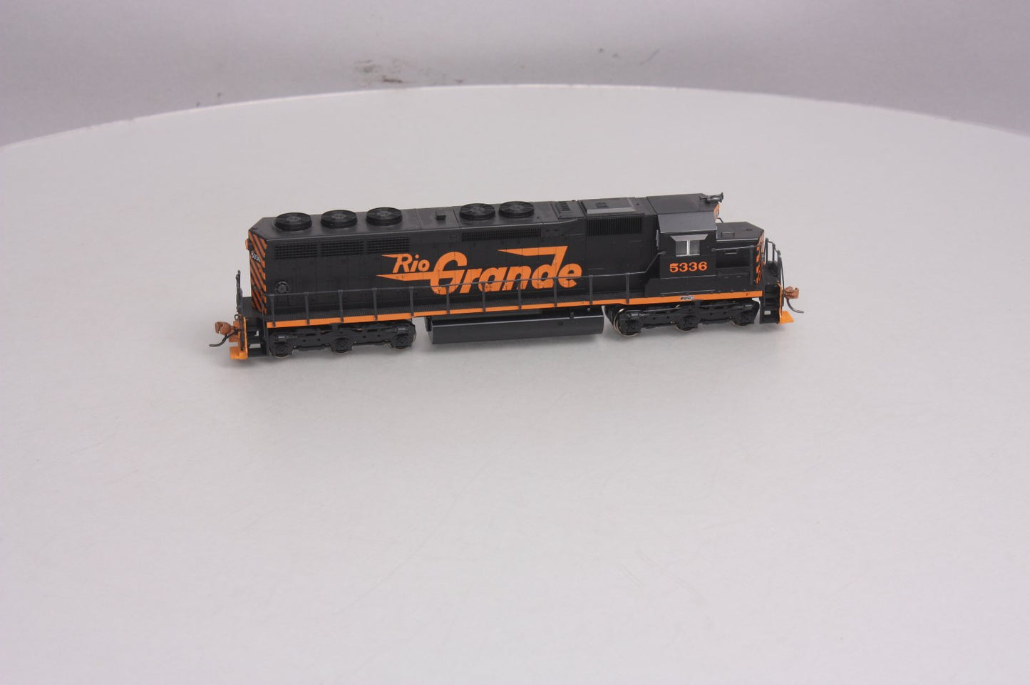 Kato 37-1743 HO Rio Grande EMD SD45 Diesel Locomotive #5336 LN/Box