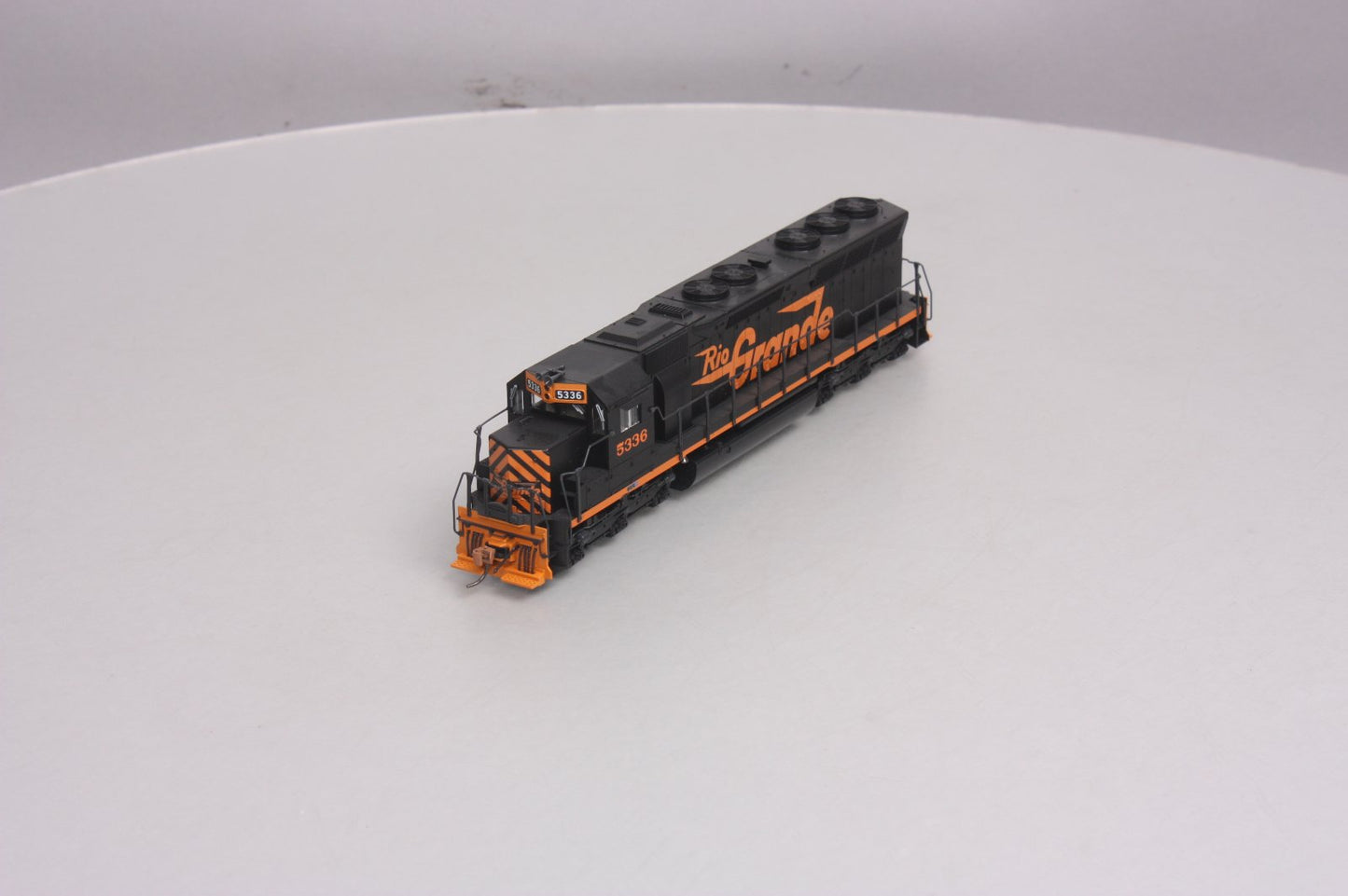 Kato 37-1743 HO Rio Grande EMD SD45 Diesel Locomotive #5336 LN/Box