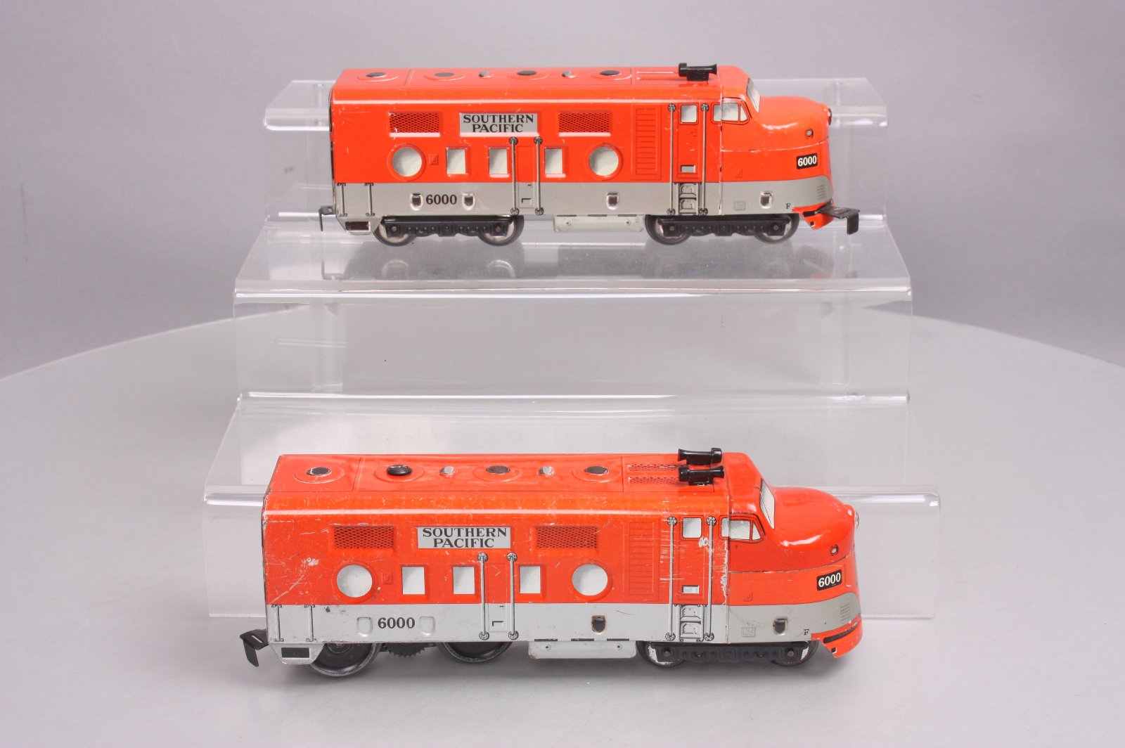 Marx 6000 Vintage O Southern Pacific Tinplate AA Diesel Locomotives